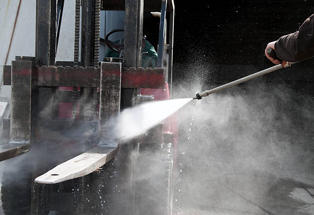 Pressure Washing Brick in Hartford, IL